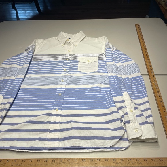 Polo Ralph Lauren Large Classic Fit "No-Tuck" Oxford Cloth Button Down Shirt - Picture 7 of 16